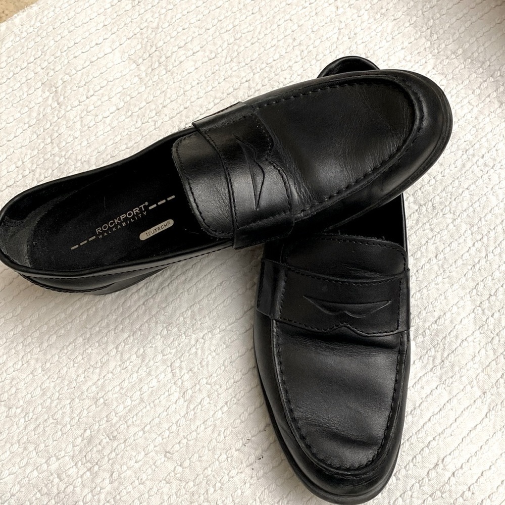 Vintage Classic Penny Loafer black leather shoe Size 9.5